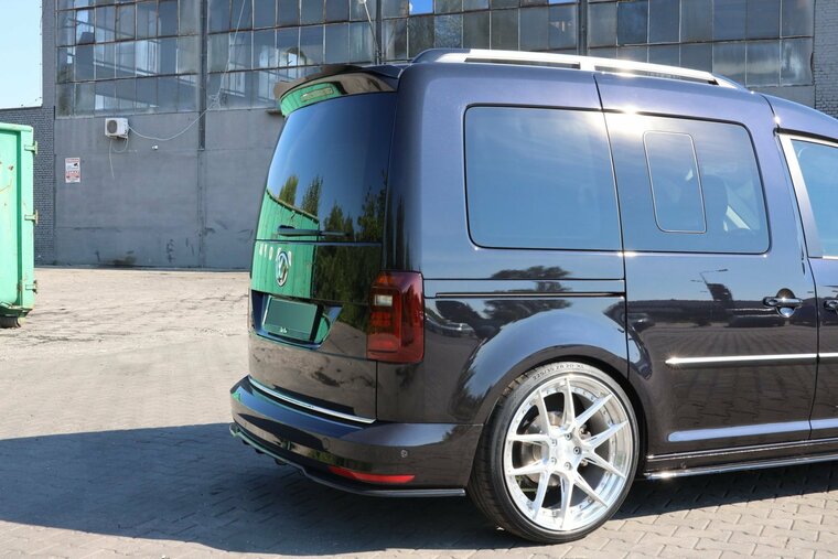 Spoiler cap glanzend zwart passend voor VW Caddy 4 Maxton Design