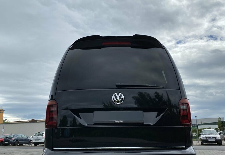 Spoiler cap glanzend zwart passend voor VW Caddy 4 Maxton Design