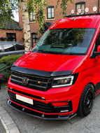 OneWay front spoiler glanzend zwart passend voor VW Crafter model vanaf 2017 en MAN TGE model vanaf 2017