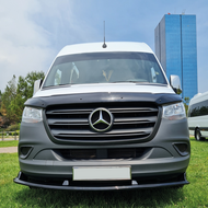 OneWay front spoiler glanzend zwart passend voor Mercedes Sprinter W907 model vanaf 2018 versie 1